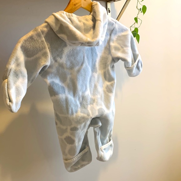 Columbia baby bunting used fleece onesie size 6 months - Picture 5 of 6